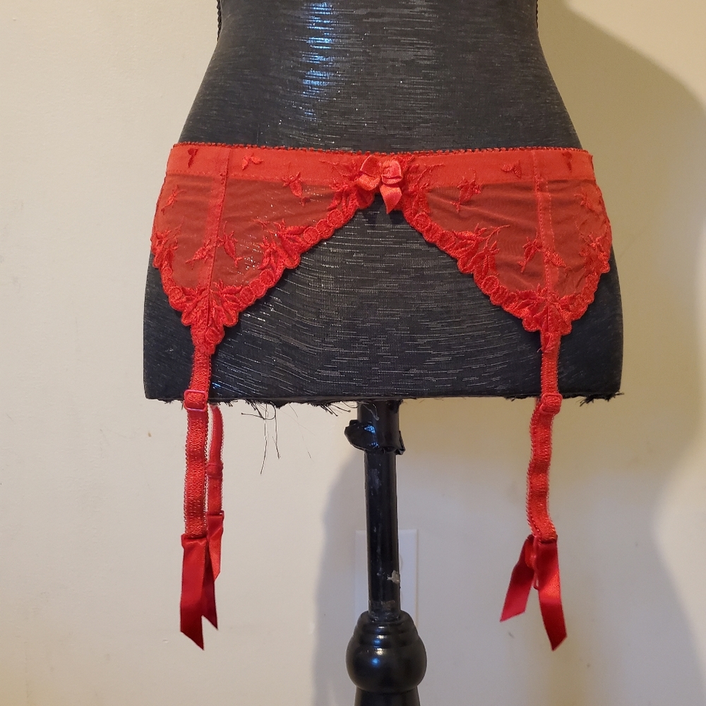 Vintage Victoria's Secret Garter Belt